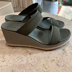 Merrell Wedges, Size 9